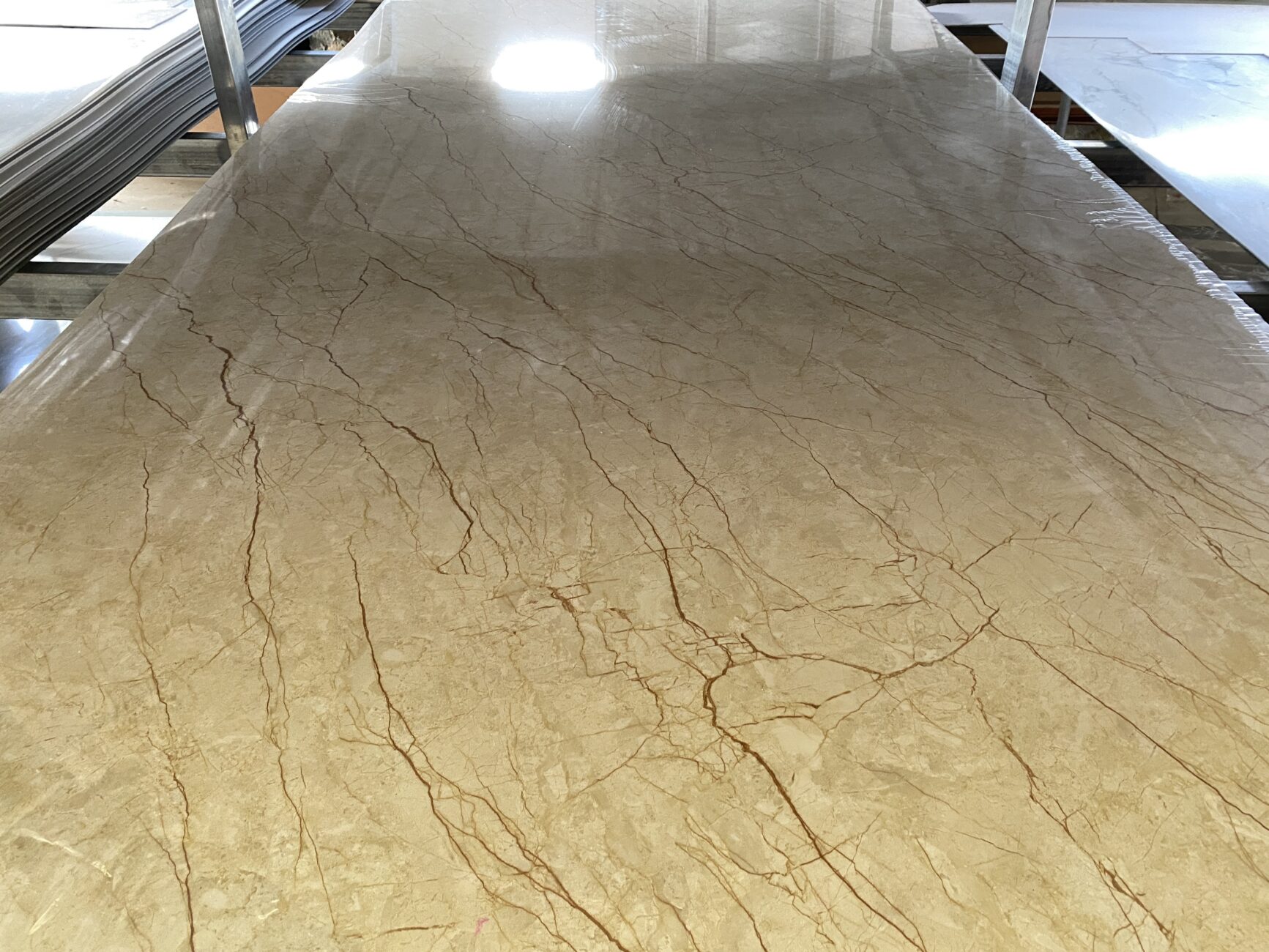 Thi công tấm pvc Bình Dương