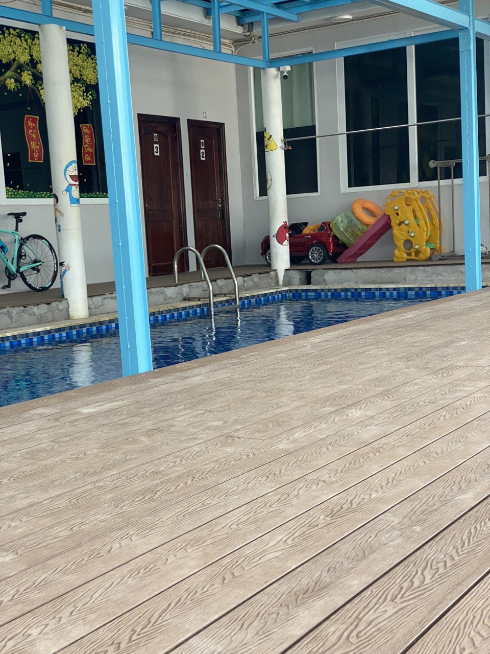 Sàn nhựa ngoài trời Bình Dương