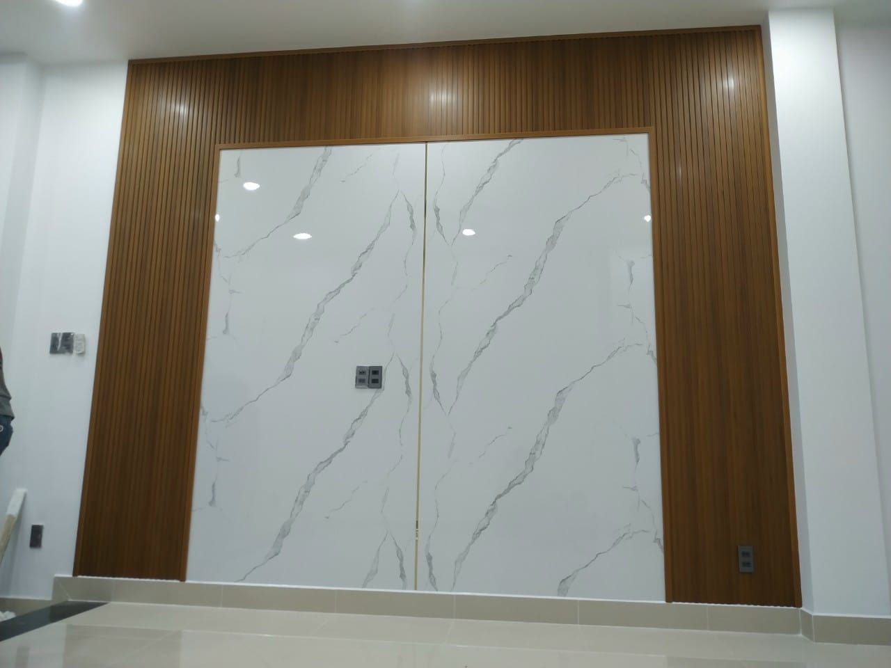 Thi công tấm PVC Bình DƯơng