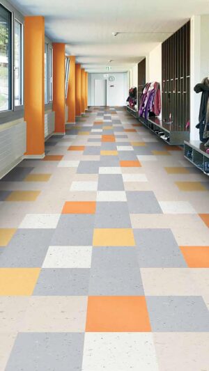 Lắp đặt sàn vinyl trường học tại Bình Dương